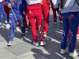 anonymiserte foto av russ / russefeiring i Bergen